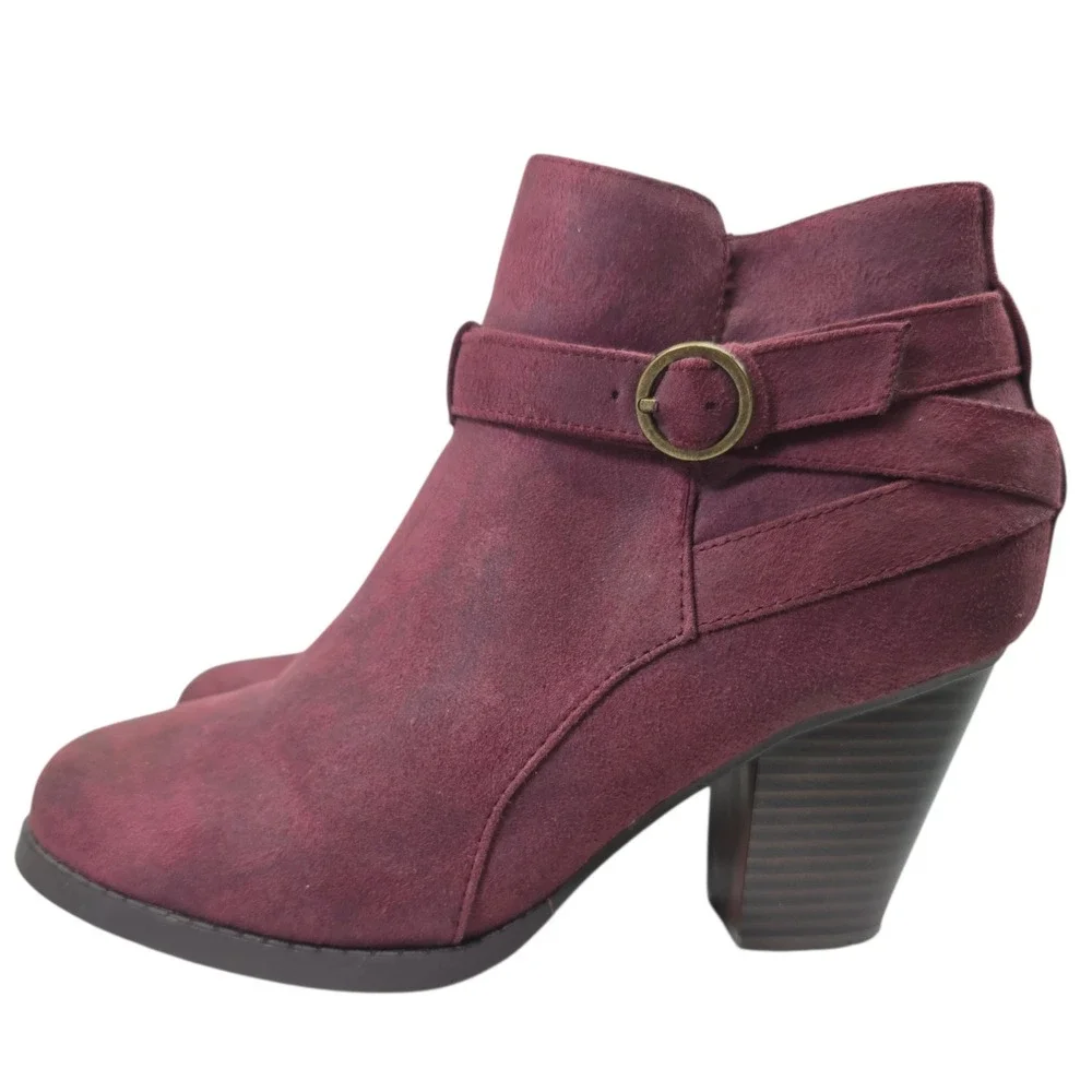 Just Fab Freda‎ Burgundy Faux Suede Ankle Boots Buckle Strap Stacked Heel 7.5